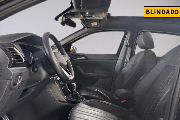 VOLKSWAGEN T-CROSS 1.4 250 TSI TOTAL FLEX HIGHLINE AUTOMÁTICO 2024/2025